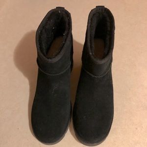 UGG Classic Femme Mini
